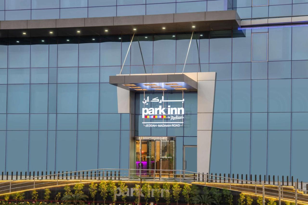Park Inn By Radisson Jeddah Madinah Road Екстериор снимка