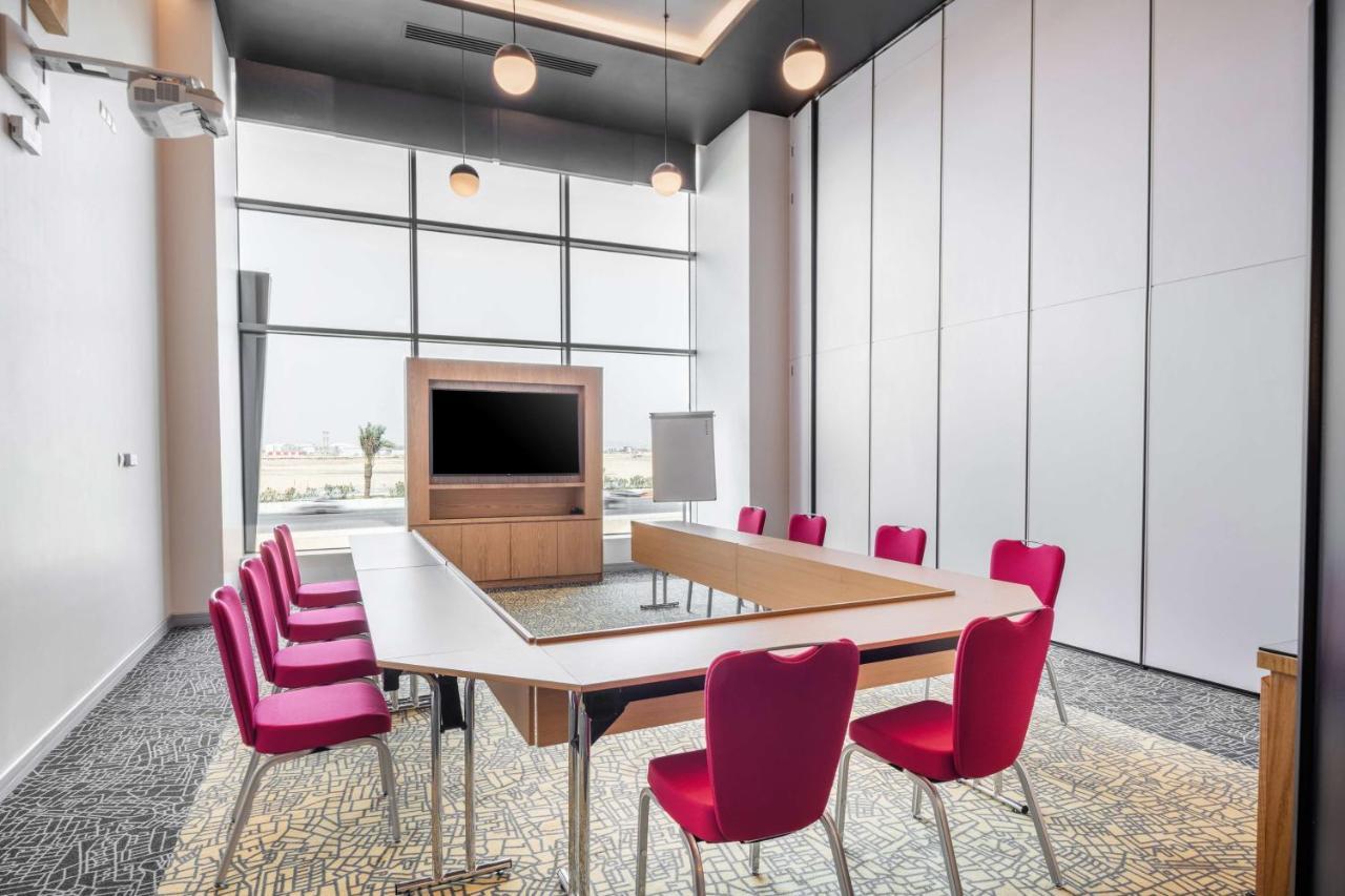 Park Inn By Radisson Jeddah Madinah Road Екстериор снимка