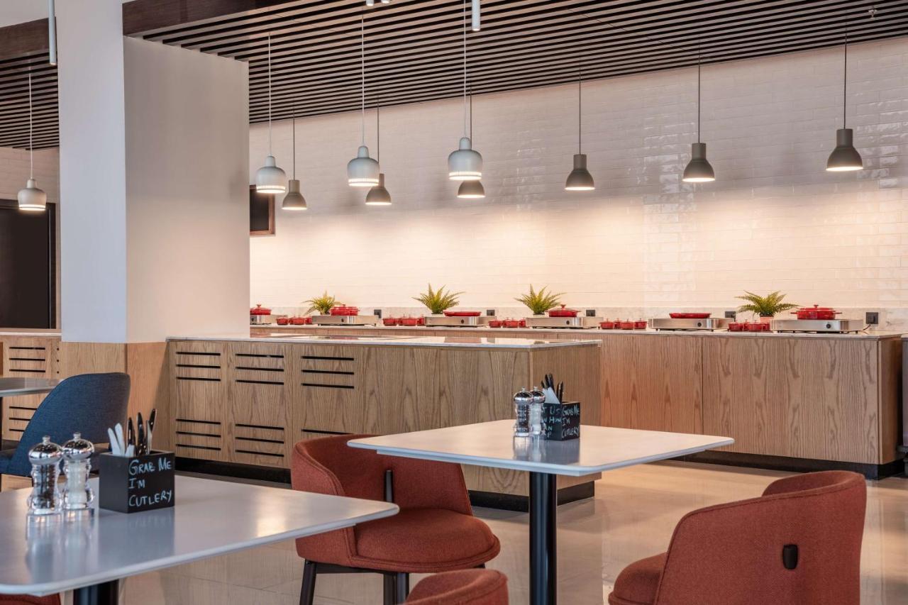 Park Inn By Radisson Jeddah Madinah Road Екстериор снимка